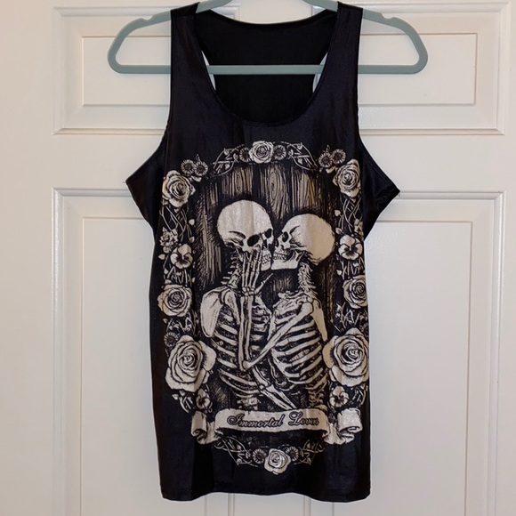 Tops - Tank top with loving skeletons - very stretchy